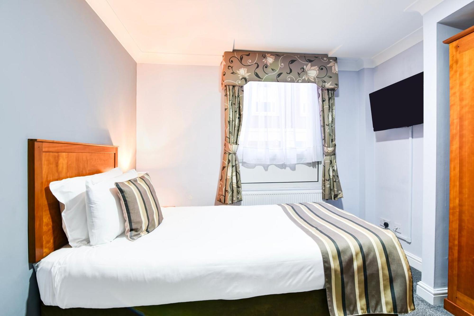 Aston Court Derby City Centre By Belvilla Bagian luar foto