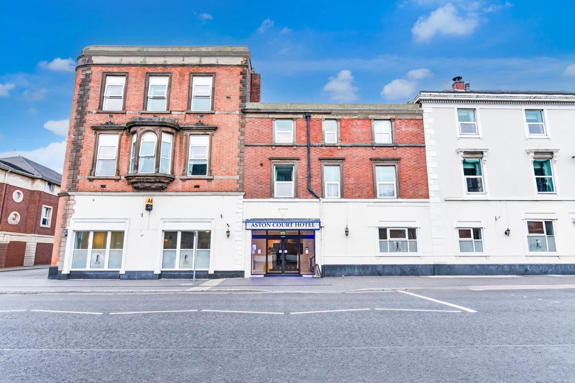Aston Court Derby City Centre By Belvilla Bagian luar foto