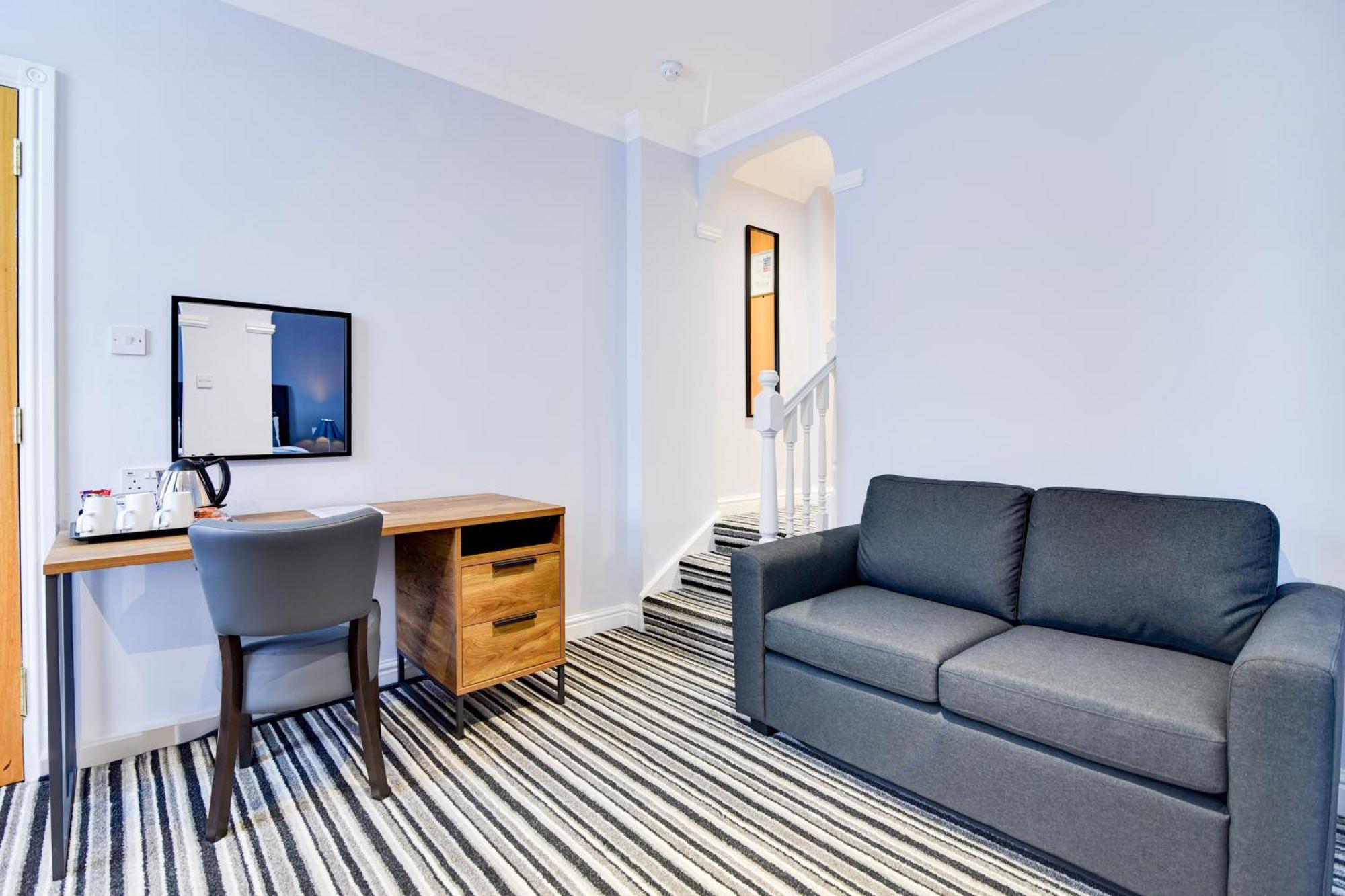 Aston Court Derby City Centre By Belvilla Bagian luar foto